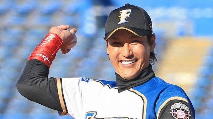 新庄剛志監督の背番号は1番に決定 年俸やコーチ陣の匂わせが話題 みるみるジャーナル